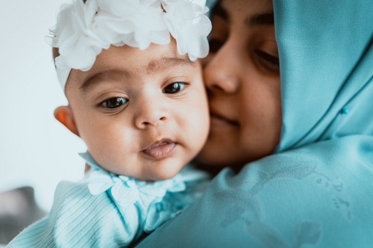 Portrait: Shami, Fiza Tahir, Ayra, photo 9 — photographer Iceland, LukasArt