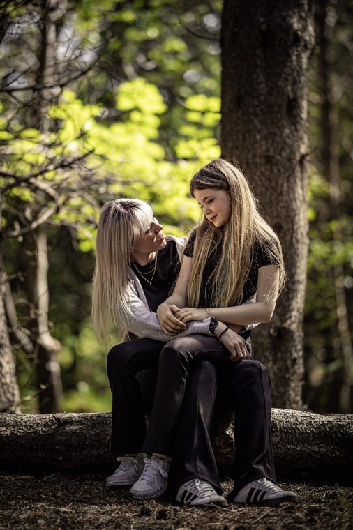 Portrait: Paulina, Maja, photo 1 — photographer Iceland, LukasArt